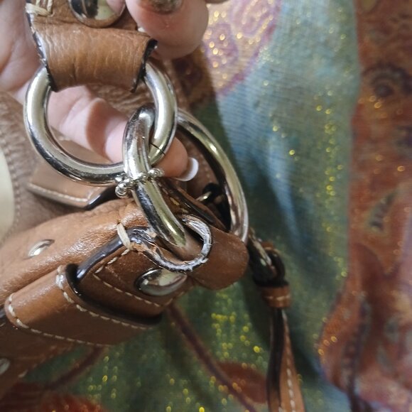 Coach hobo bag. Signature canvas with leather and silver detailing - Picture 7 of 9